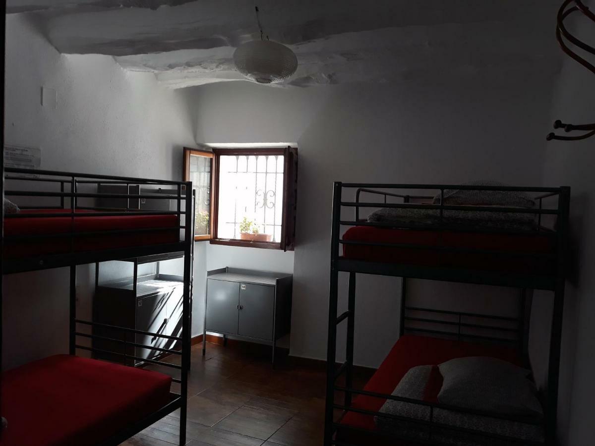 Bed and Breakfast Refugio Alpujarra Alta Тревелес Экстерьер фото